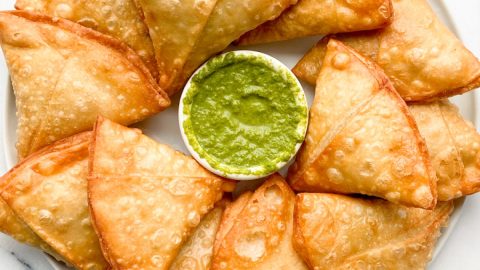 Aloo ke Samose Recipe